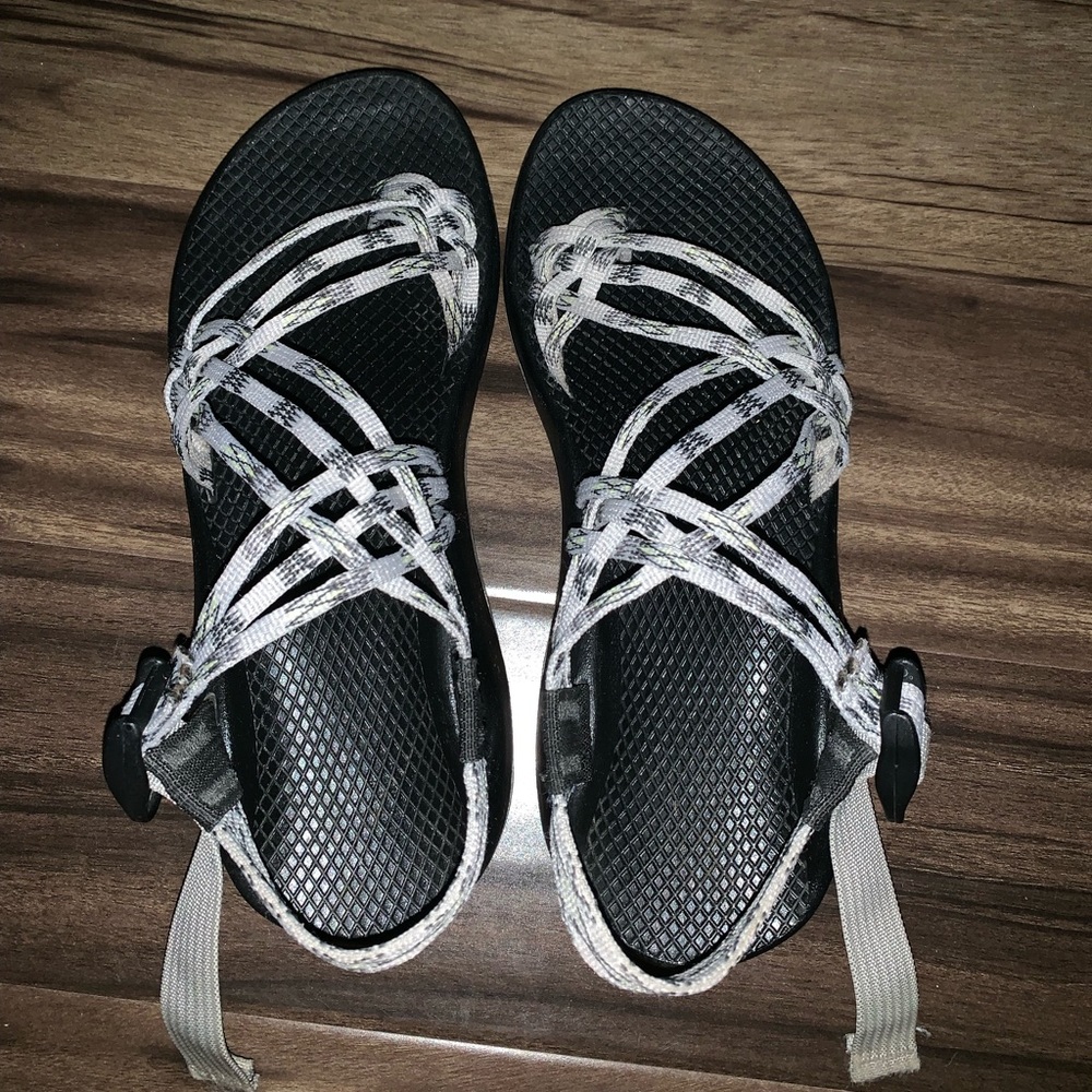 Women’s gray Chacos